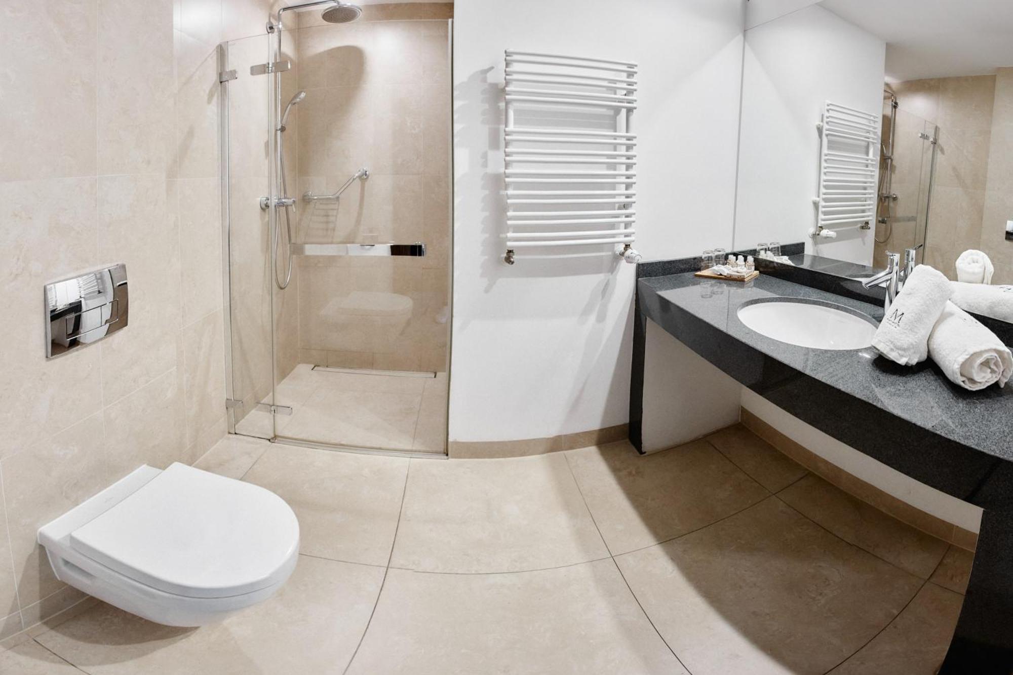 M Club Hotel | Lubie Resort Drawsko Pomorskie Dış mekan fotoğraf